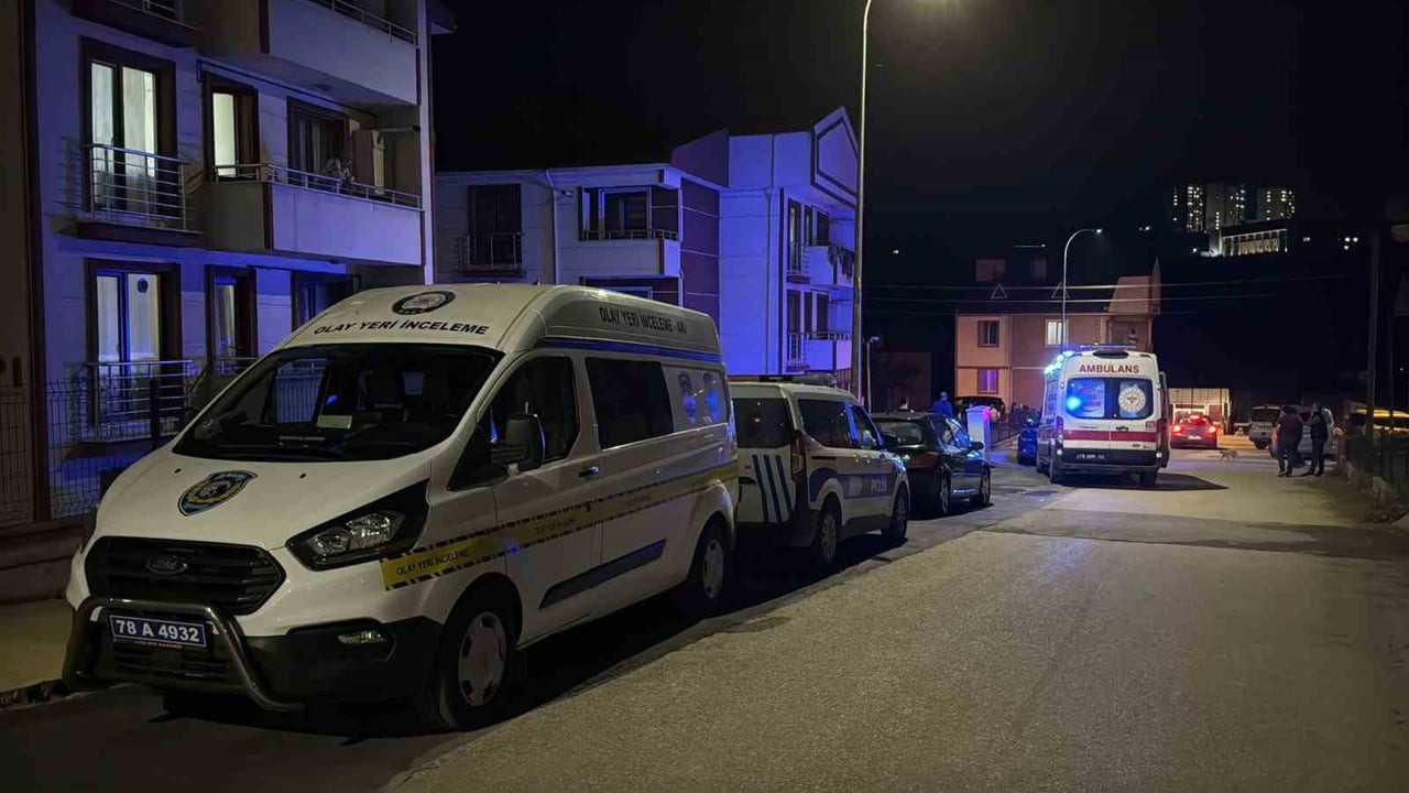 KARABÜK’TE 42 YAŞINDAKİ TEKSTİL İŞÇİSİ KADIN, EVİNDE ÖLÜ BULUNDU.