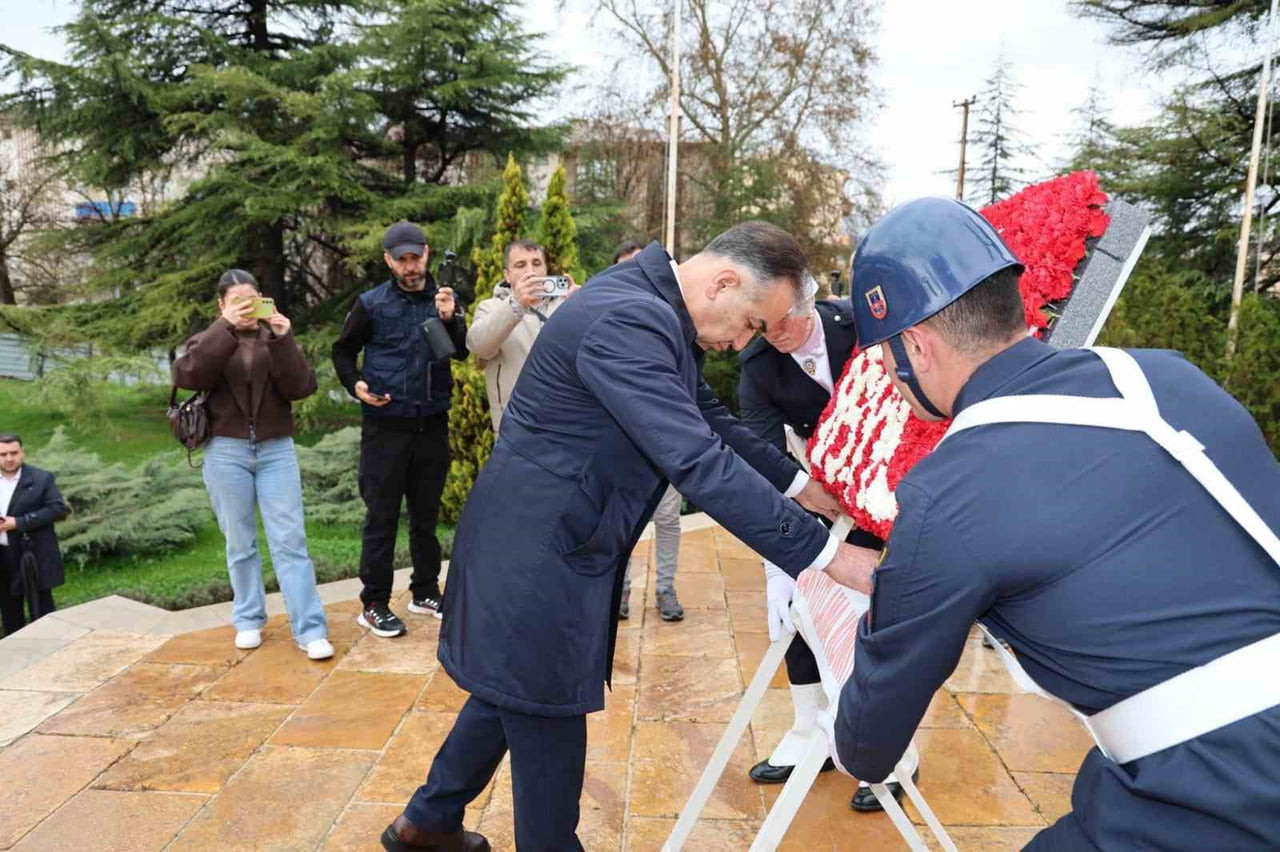 KARABÜK’ÜN KURULUŞUNUN VE DEMİR ÇELİK FABRİKALARININ TEMELLERİNİN ATILIŞININ 89. YIL DÖNÜMÜ...