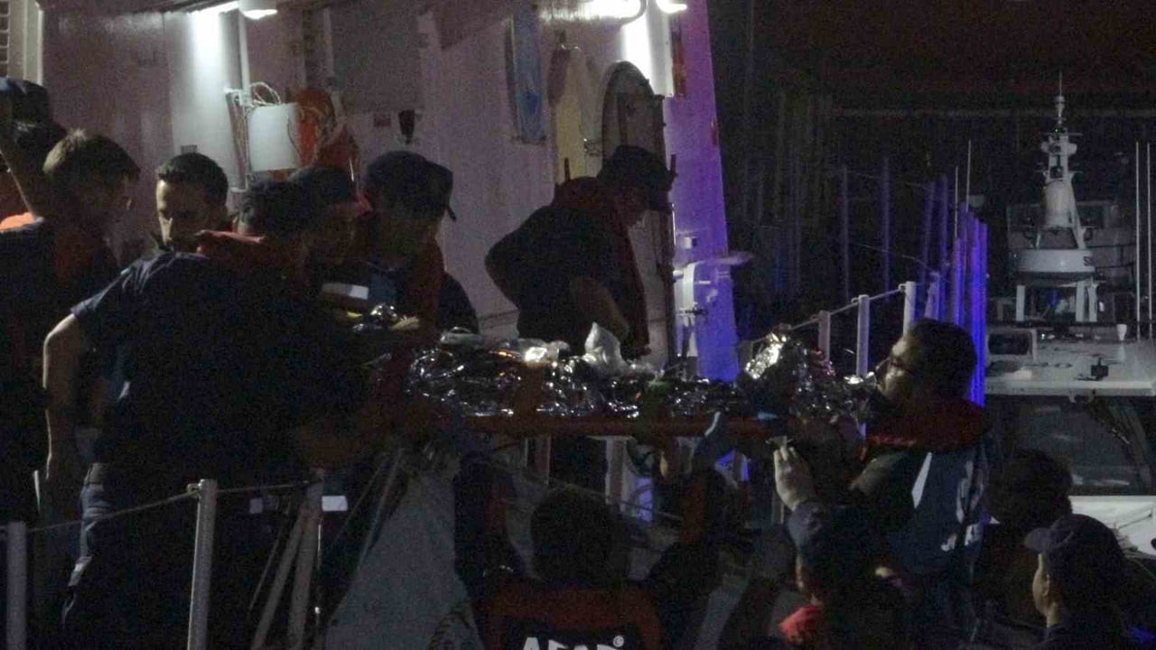 KARADENİZ'DE SALDIRI DÜZENLENEN TÜRK BAYRAKLI BALIKÇI TEKNESİNDE HAYATINI KAYBEDEN VATANDAŞIN...