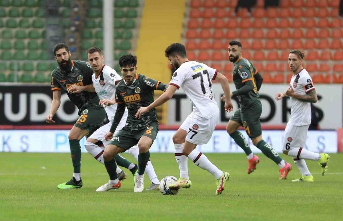 Karagümrük Alanya maçı