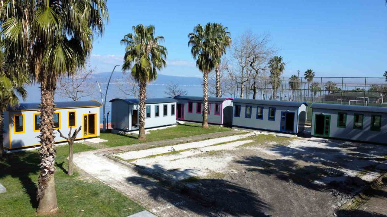 KARAMÜRSEL İLÇESİNDE ÇOCUKLARIN ÇOCUKLARIN GÜVENLİ VE EĞİTİCİ ORTAMDA EĞLENEREK VAKİT GEÇİRMESİ...