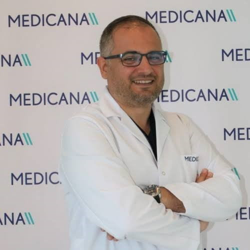 KARDİYOLOJİ UZMANI DR. ÖZGÜR METE