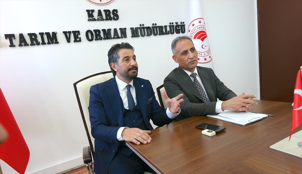 Kars Damızlık Sığır Yetiştiricileri Birliği'ne Tarım ve Orman Bakanlığınca "Birinci Derece...