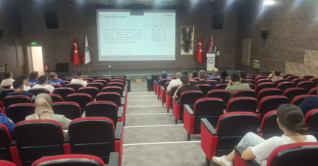 KARS EMNİYET PERSONELİNE KUMAR BAĞIMLILIĞI EĞİTİMİ VE YEDAM TANITIMI(KARS-İHA)