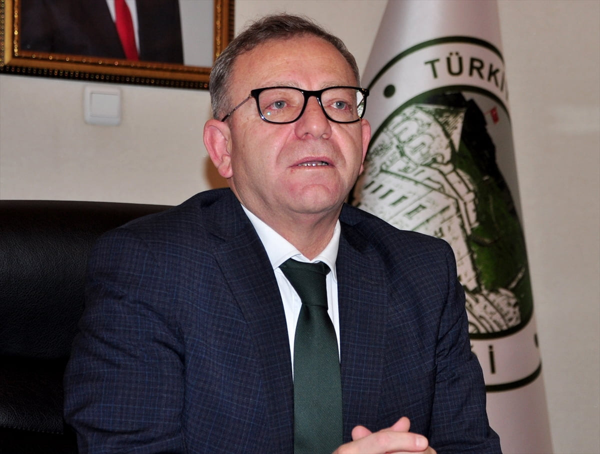 Kars Valisi Ziya Polat, Ramazan Bayramı boyunca kentte emniyet ve jandarma birimlerinden oluşan...