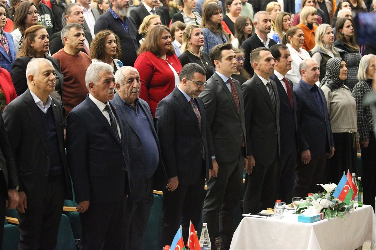 Kars'ta, Karabağ Zaferi'nin 5. yıl dönümü dolayısıyla kutlama programı düzenlendi.