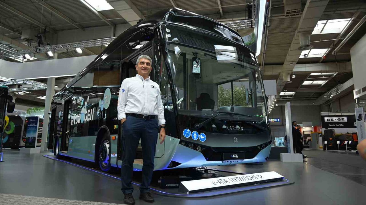 KARSAN CEO'SU OKAN BAŞ