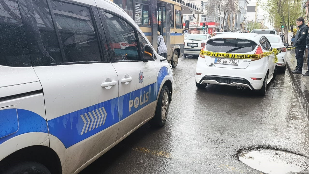 KARS’TA SİLAHLI KAVGA: 1 YARALI(KARS-İHA)