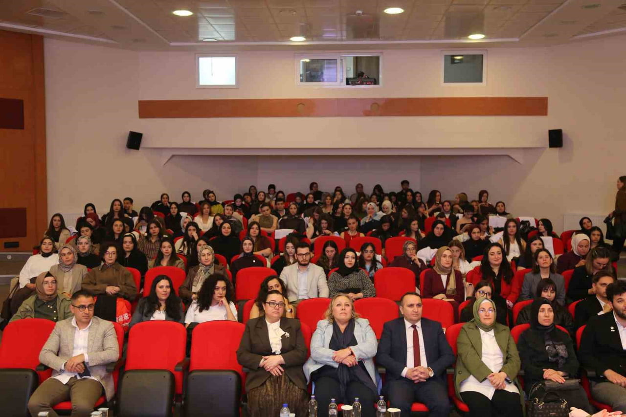 KASTAMONU ÜNİVERSİTESİ SAĞLIK BİLİMLERİ FAKÜLTESİ BESLENME VE DİYETETİK BÖLÜMÜ TARAFINDAN...