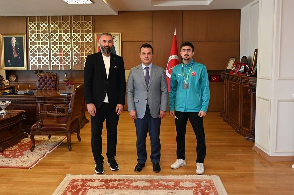 KASTAMONU ÜNİVERSİTESİ SPOR BİLİMLERİ FAKÜLTESİ ÖĞRENCİSİ VE MİLLİ SPORCU HÜSEYİN EREN KÜÇÜKOĞLU, ...