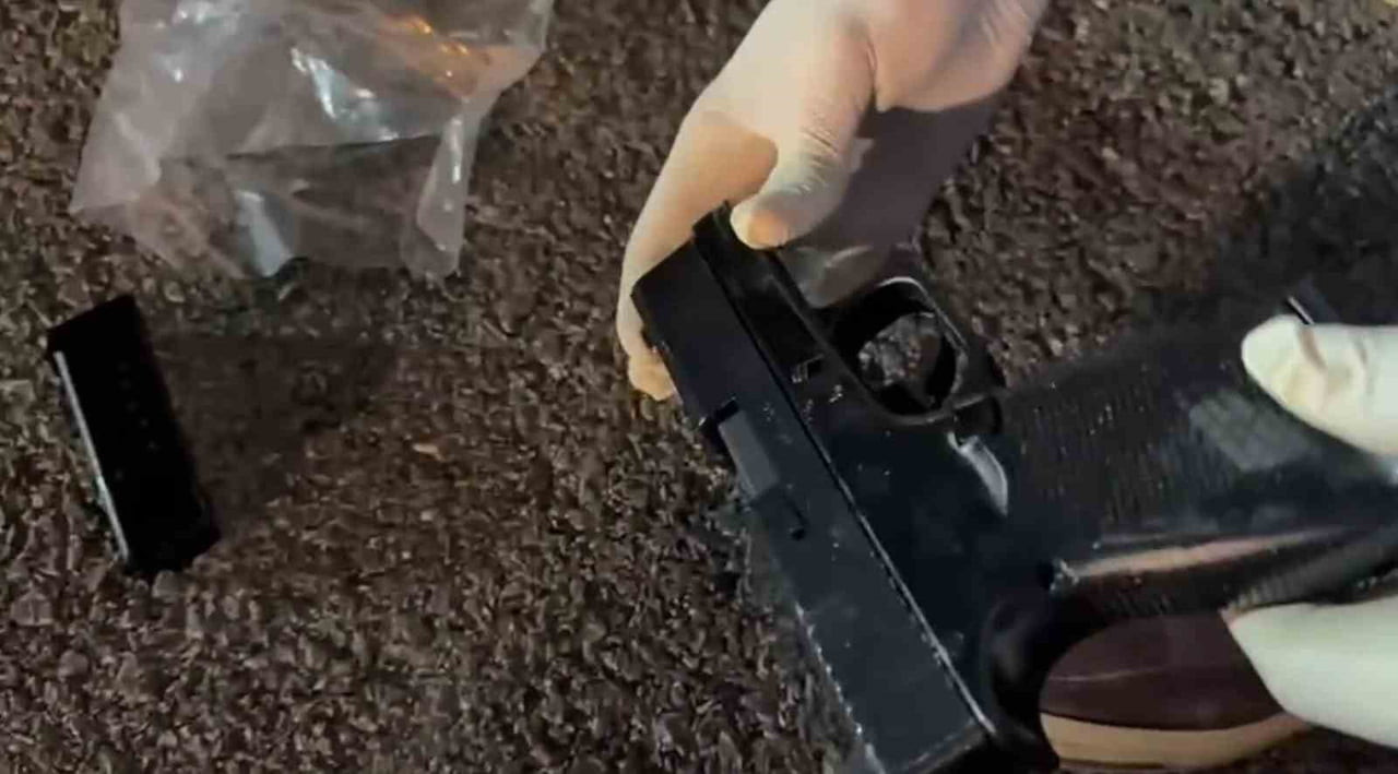 KASTAMONU'DA JANDARMA EKİPLERİNCE DÜZENLENEN OPERASYONDA 45 RUHSATSIZ TABANCA VE ÇOK SAYIDA...