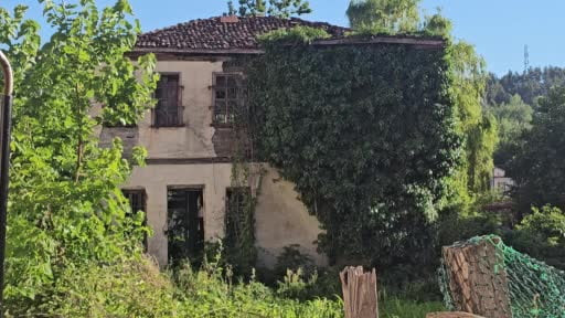 Kastamonu'da metruk binada erkek cesedi bulundu