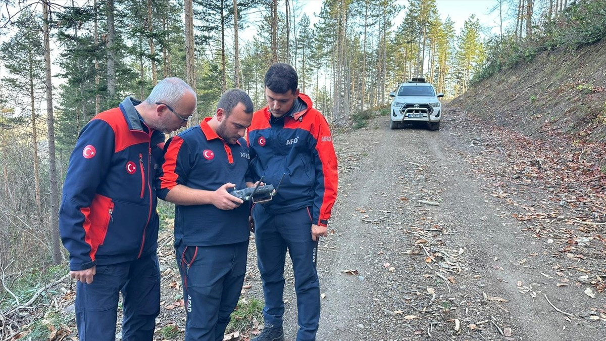 Kastamonu'nun Bozkurt ilçesinde 8 gün önce evden ayrıldıktan sonra haber alınamayan kadın ile 5...