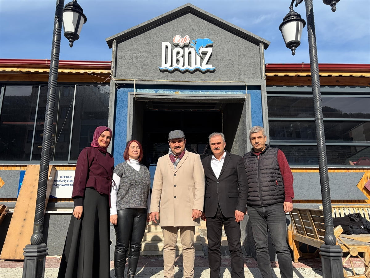 Kastamonu'nun Çatalzeytin ilçesinde "Eski Hükümlülerin Kendi İşini Kurma Projesi"nden yararlanan...