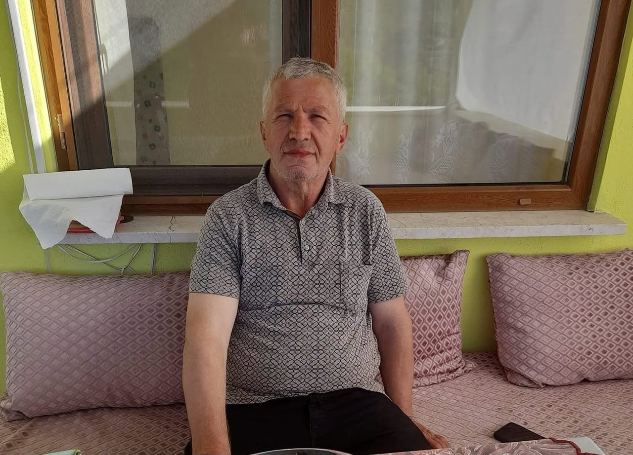 KASTAMONU'NUN CİDE İLÇESİNDE, BAL ARILARININ SOKTUĞU 67 YAŞINDAKİ YAŞAR OTURAK, KALDIRILDIĞI...