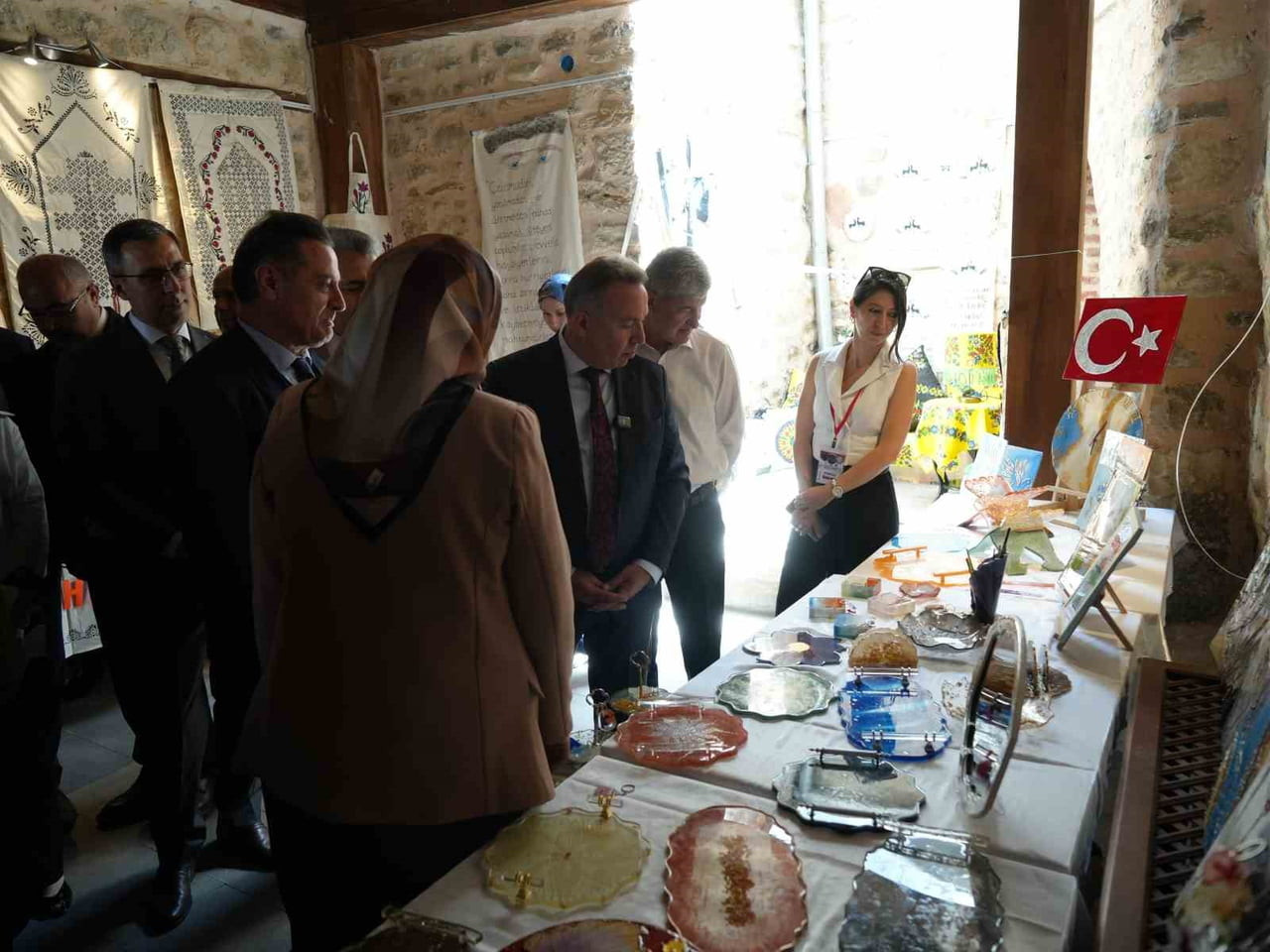 KASTAMONU’DAKİ KYK YURTLARINDA KALAN ÜNİVERSİTE ÖĞRENCİLERİNİN YIL BOYUNCA YAPTIĞI EL EMEĞİ...