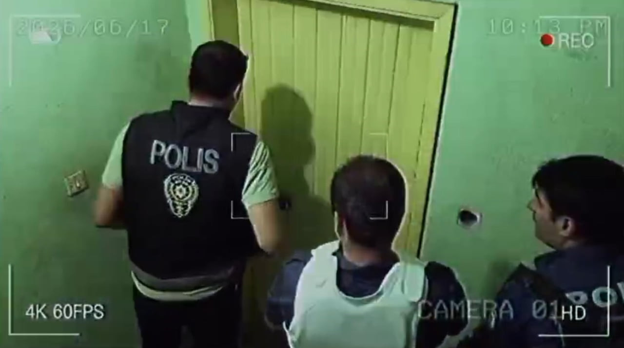 KASTAMONU’NUN BOZKURT İLÇESİNDE DÜZENLENEN FUHUŞ OPERASYONUNDA 1 ŞÜPHELİ ŞAHIS GÖZALTINA...