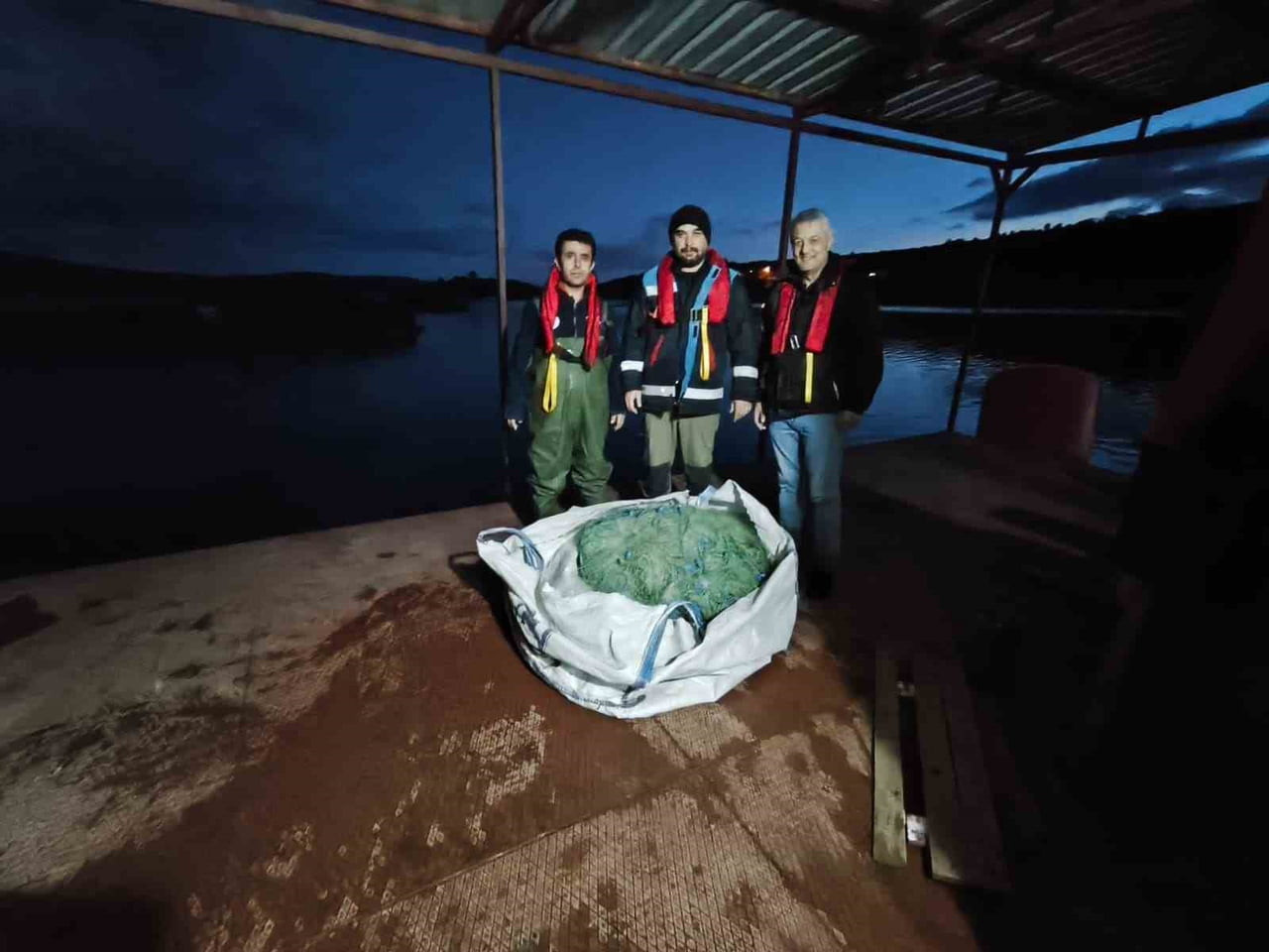 KASTAMONU’NUN DEVREKANİ İLÇESİNDE BULUNAN BEYLER BARAJINDA SUYA SERİLİ VAZİYETTE BULUNAN 3 ADET...