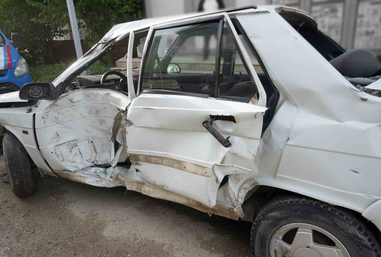 KASTAMONU’NUN TAŞKÖPRÜ İLÇESİNDE RAHATSIZLANAN TORUNUNU GÖRMEK İÇİN HASTANEYE GİDEN OTOMOBİL...