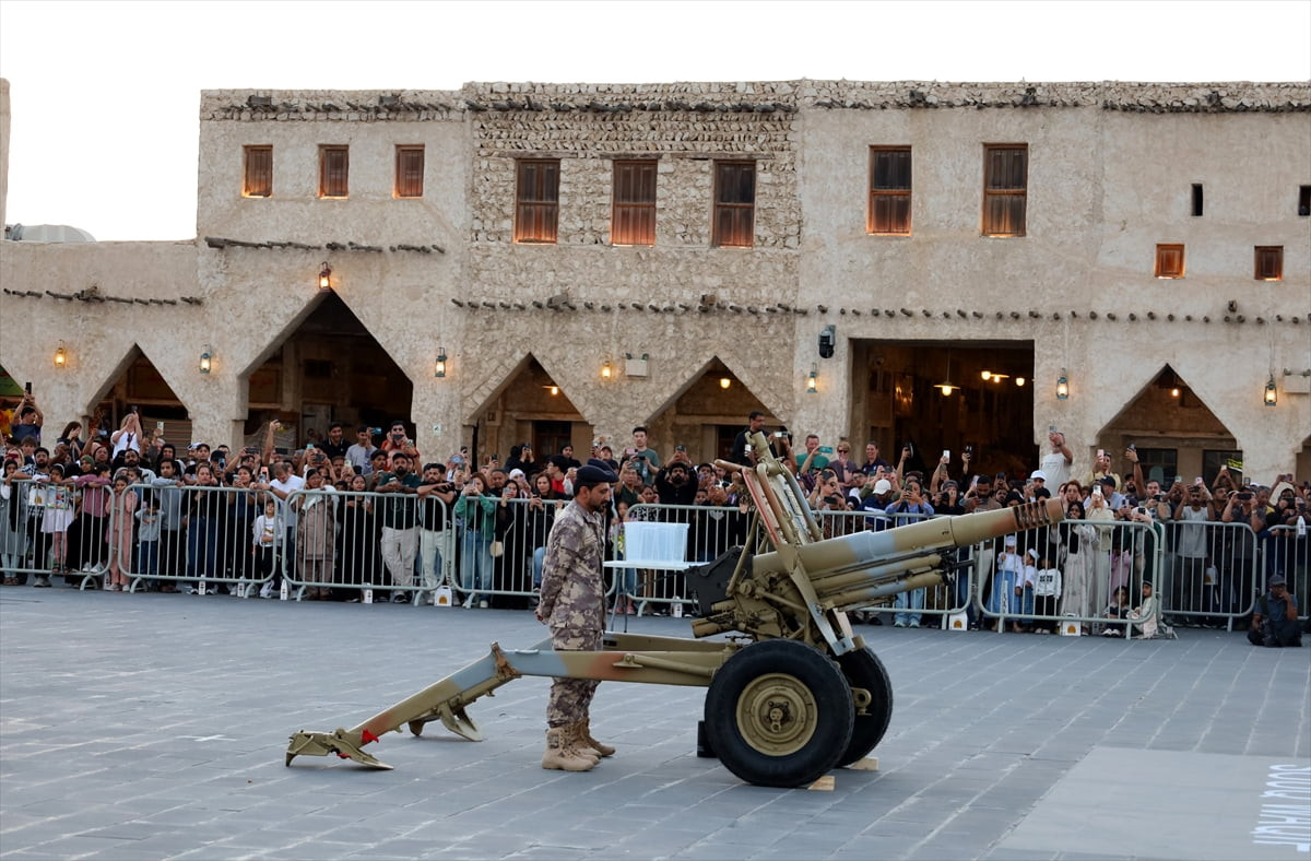 Katar'ın başkenti Doha'daki tarihi ve kültürel mekanlarda ramazan ayı boyunca iftar vaktinin...