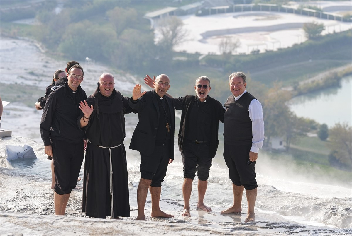 Katoliklerin ruhani lideri ve Vatikan Devlet Başkanı Papa 14. Leo'nun Türkiye'ye yapacağı ziyaret...