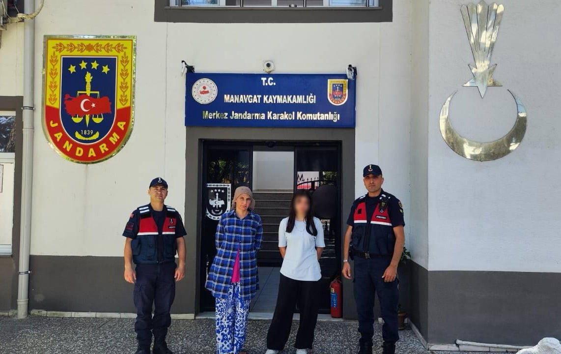 KAYIP KIZ BULUNARAK AİLESİNE TESLİM EDİLDİ.