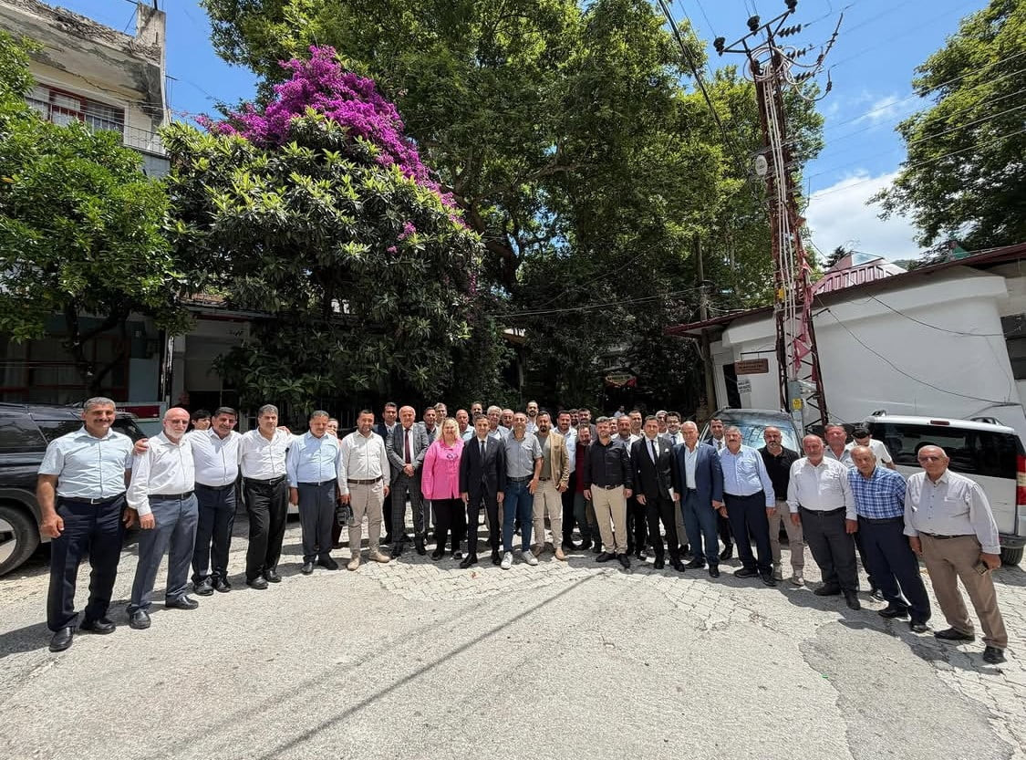 KAYMAKAM OĞUZ CEM MURAT BAŞKANLIĞINDA GERÇEKLEŞTİRİLEN MUHTARLAR TOPLANTISI’NDA MAHALLELERİN...