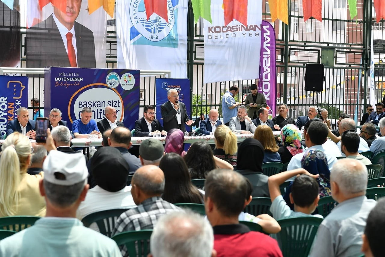KAYSERİ BÜYÜKŞEHİR BELEDİYE BAŞKANI DR. MEMDUH BÜYÜKKILIÇ; AK PARTİ KAYSERİ İL BAŞKANLIĞI...