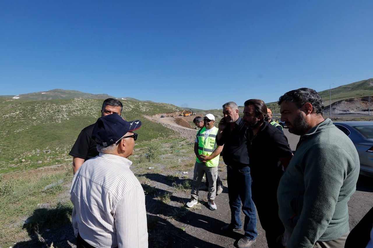 KAYSERİ BÜYÜKŞEHİR BELEDİYE BAŞKANI DR. MEMDUH BÜYÜKKILIÇ, DÜNYANIN EN İYİ 25 KAYAK MERKEZİ...