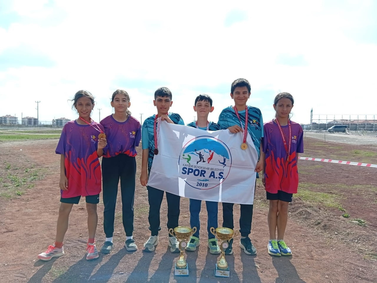 KAYSERİ BÜYÜKŞEHİR BELEDİYESİ SPOR A.Ş. AKSARAY’DA DÜZENLENEN ANALİG KROS 1. ETAP MÜSABAKALARINDA...