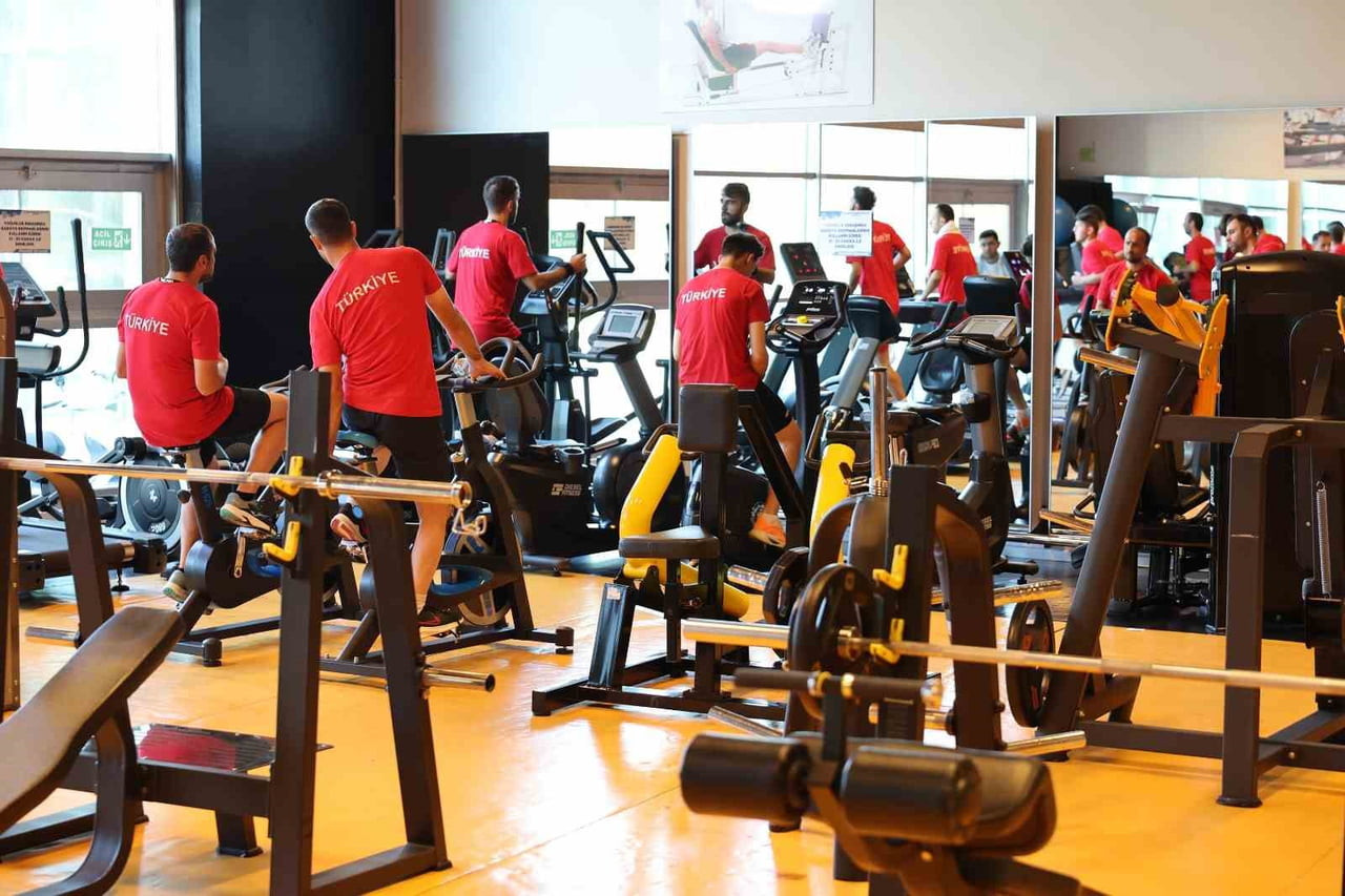 KAYSERİ BÜYÜKŞEHİR BELEDİYESİ SPOR A.Ş., TÜRKİYE GÖRME ENGELLİLER MİLLİ FUTBOL TAKIMI’NI KAMP...