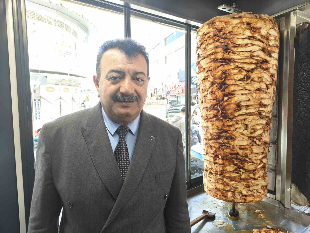 KAYSERİ LOKANTACILAR VE PASTACILAR ODASI BAŞKANI ALTAN AYDEMİR, RESTORANLARDA YENİ UYGULANAN MENÜ...