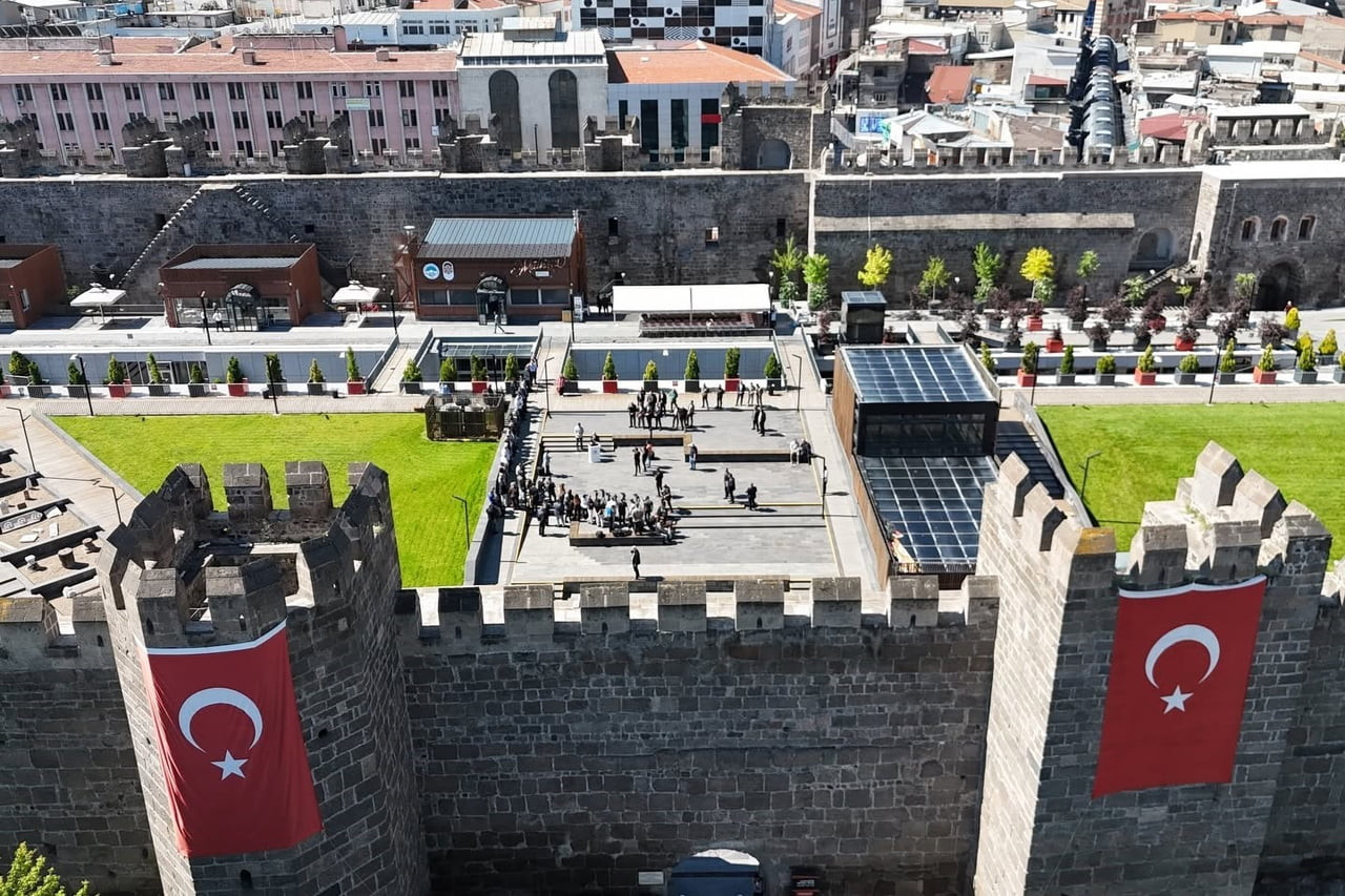 KAYSERİ TATLARININ YENİ ADRESİ ‘MÜLHEM KAYSERİ MUTFAĞI' AÇILDI