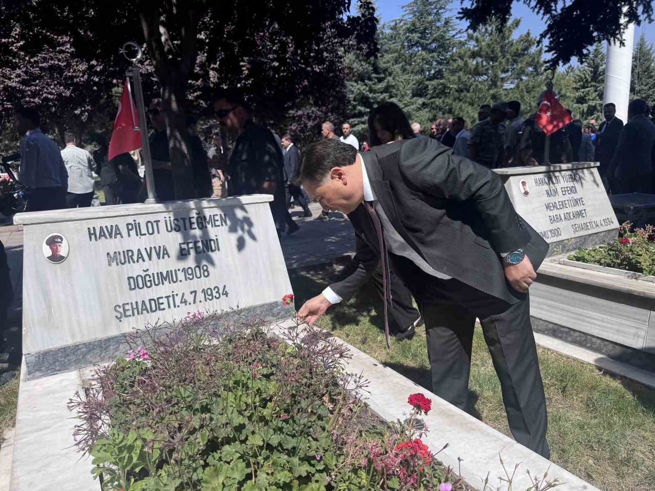 KAYSERİ VALİSİ GÖKMEN ÇİÇEK, 15 TEMMUZ DEMOKRASİ VE MİLLİ BİRLİK GÜNÜ DOLAYISIYLA DÜZENLENEN...