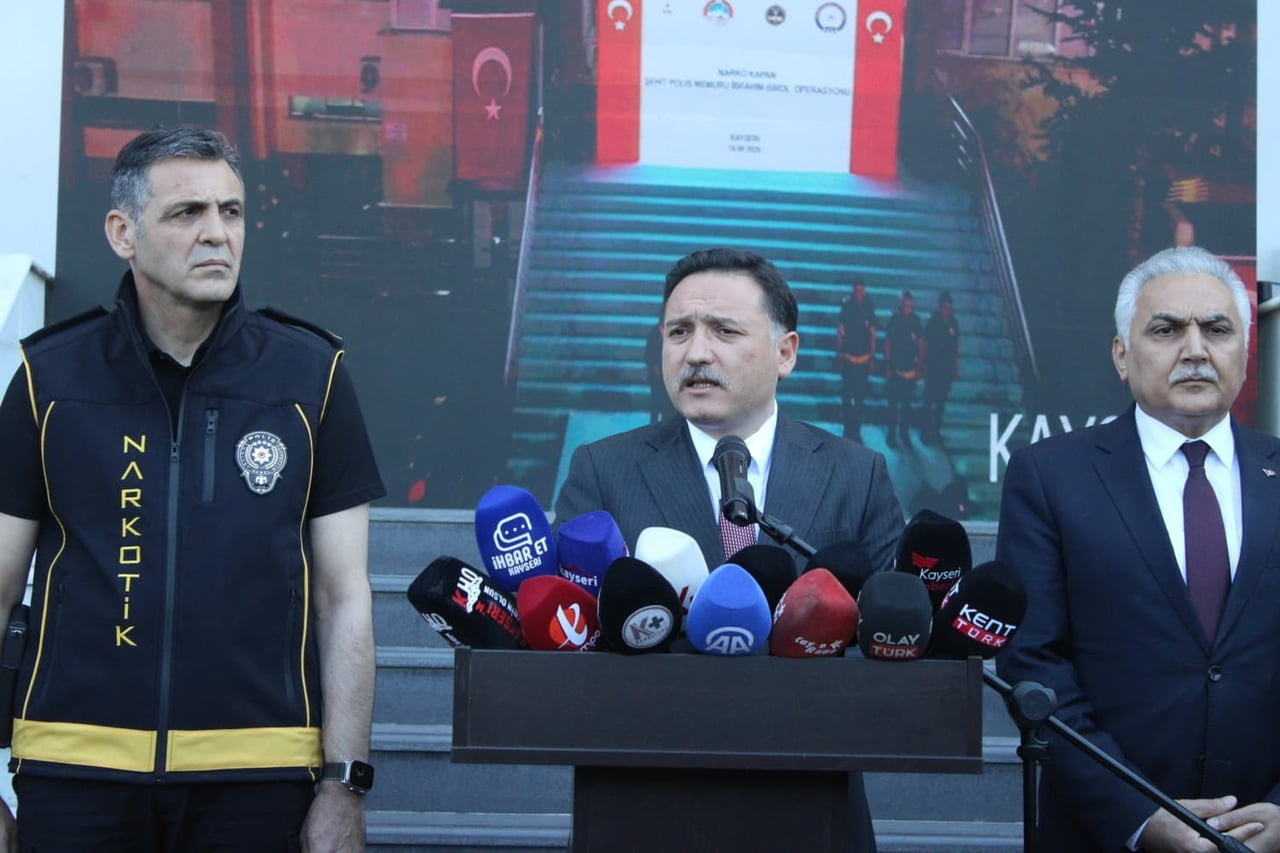 KAYSERİ'DE DÜZENLENEN CUMHURİYET TARİHİNİN EN BÜYÜK UYUŞTURUCU OPERASYONUNDA 282 HEDEF ŞAHSIN...