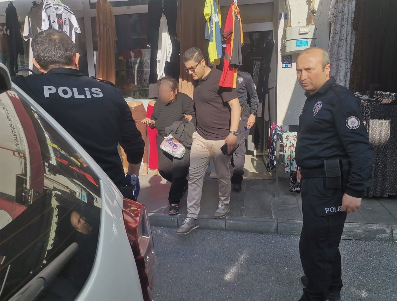 KAYSERİ'DE EVLENME TEKLİFİNİ REDDETTİĞİ İÇİN ESKİ KOMŞUSUNU TABANCA İLE VURAN KADIN TOPLAM 14 YIL...