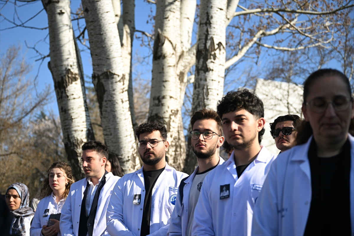 Kayseri'de motosikletiyle seyir halindeyken alkollü sürücünün kullandığı otomobilin çarpması...