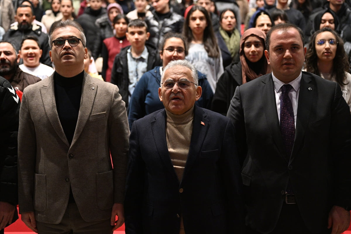 Kayseri'de, Sarıkamış Harekatı'nın 111. yılı dolayısıyla Büyükşehir Belediyesi Mesleki Eğitim ve...