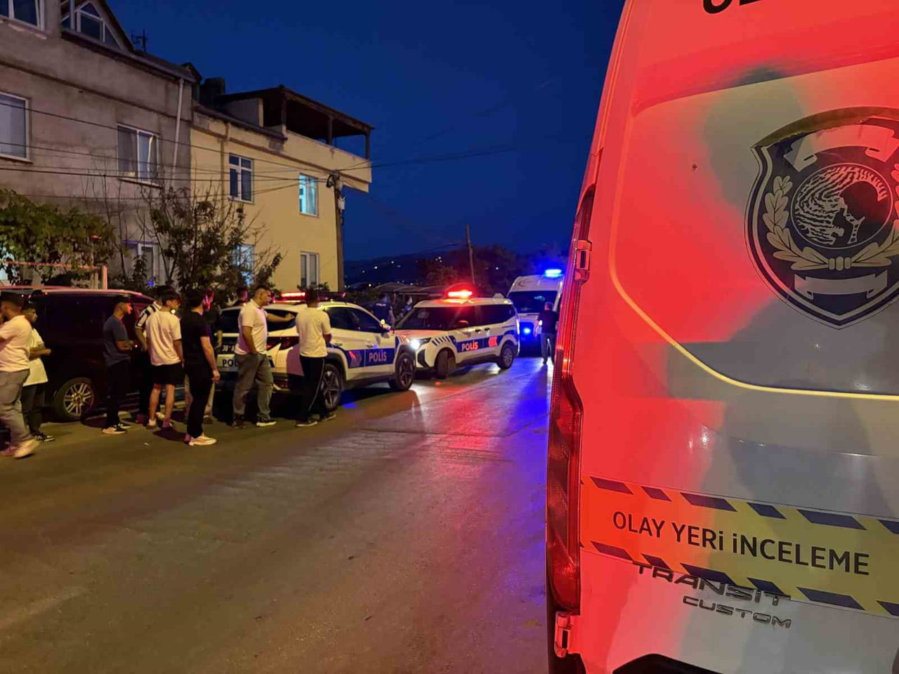KAYSERİ'NİN MELİKGAZİ İLÇESİNDE AĞABEY VE KARDEŞİ ARASINDA ÇIKAN KAVGADA POMPALI TÜFEKLE VURULAN...