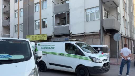 Kayseri’de bir şahıs kendini asarak, intihar etti