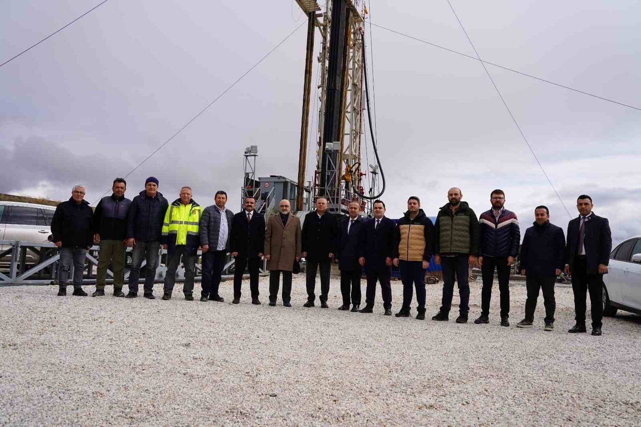 KAYSERİ’DE TARIMSAL ÜRETİME DEĞER KATACAK ÖNEMLİ PROJELERDEN BİRİ OLAN JEOTERMAL KAYNAKLI SERA...