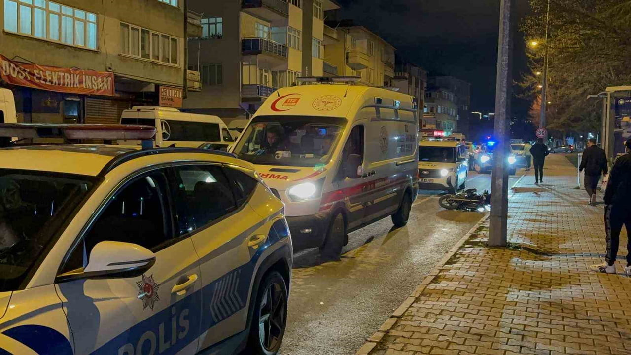 KAYSERİ’NİN KOCASİNAN İLÇESİNDE POLİS EKİPLERİNİN ‘DUR’ İHTARINA UYMAYAN MOTOSİKLET SÜRÜCÜSÜ...