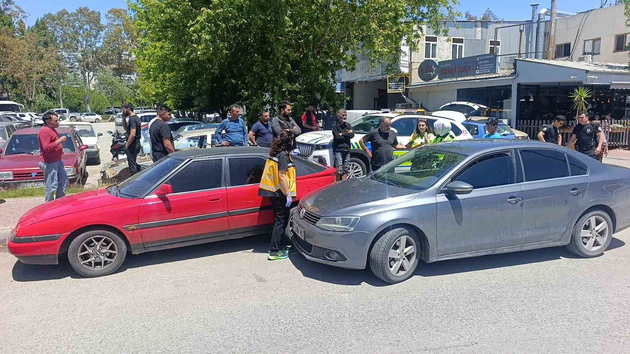 KAZA, SANAYİ SİTESİ 2009 SOKAK ÜZERİNDE MEYDANA GELDİ.