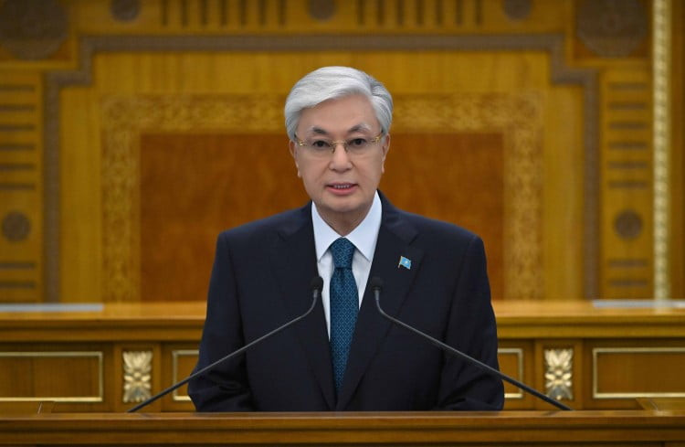 KAZAKİSTAN CUMHURBAŞKANI KASIM CÖMERT TOKAYEV, YENİ ANAYASANIN BUGÜN YÜRÜRLÜĞE GİRMESİ HAKKINDA...