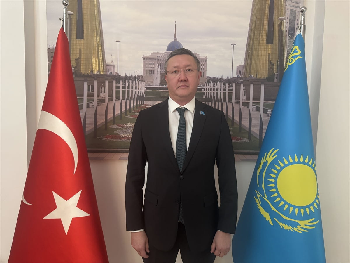 Kazakistan'ın Antalya Başkonsolosu Kuat Kanafeyev, Türkiye'nin Kazakistan'a en fazla turist...