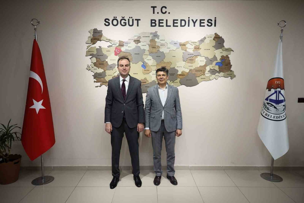 KAZALARIN YAŞANDIĞI KAVŞAKTA TRAFİK IŞIĞI KARARI