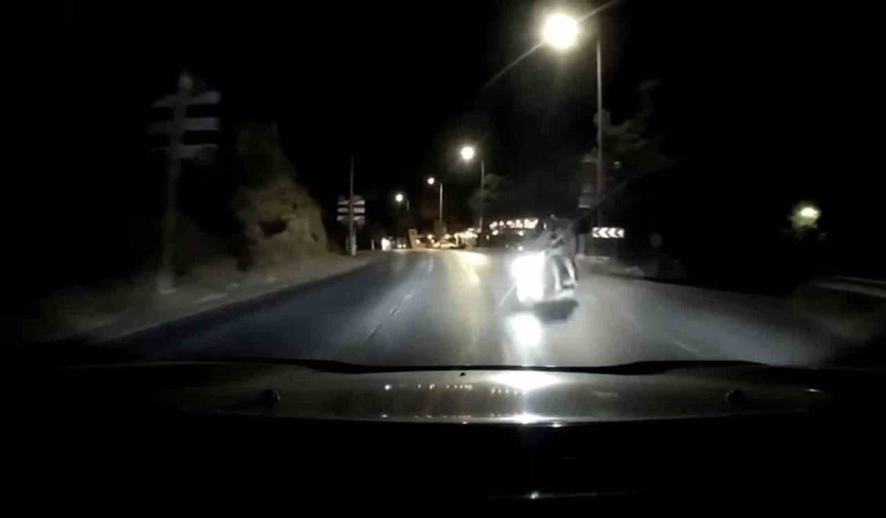 KAZANIN TAKSİNİN ARAÇ KAMERASINA YANSIYAN GÖRÜNTÜLERİ ORTAYA ÇIKTI. GÖRÜNTÜLERDE MOTOSİKLETİN TALİ...