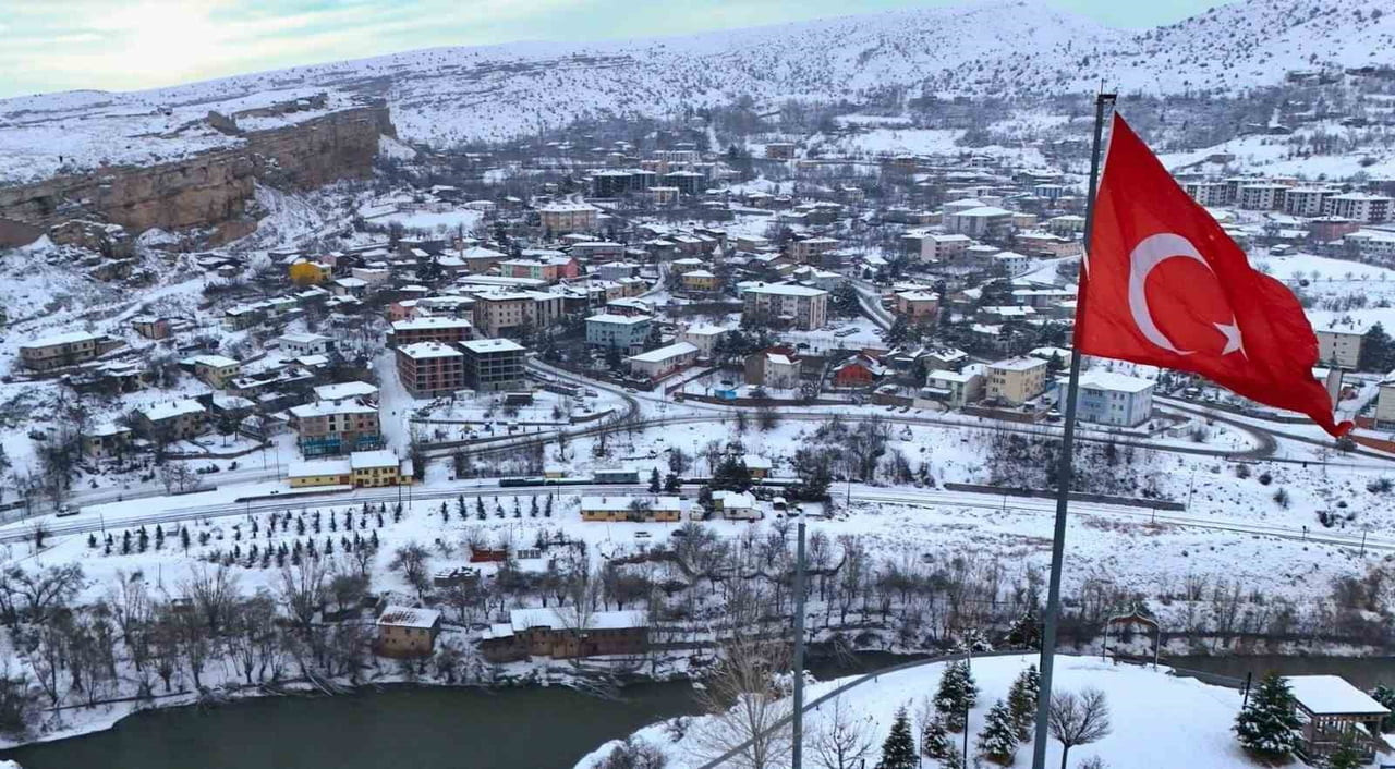 KEMAH'TA 4.0 BÜYÜKLÜĞÜNDE DEPREM