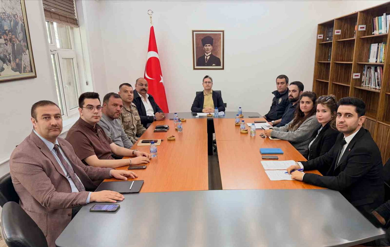 KEMALİYE’DE 19 MAYIS HAZIRLIKLARI DEĞERLENDİRİLDİ