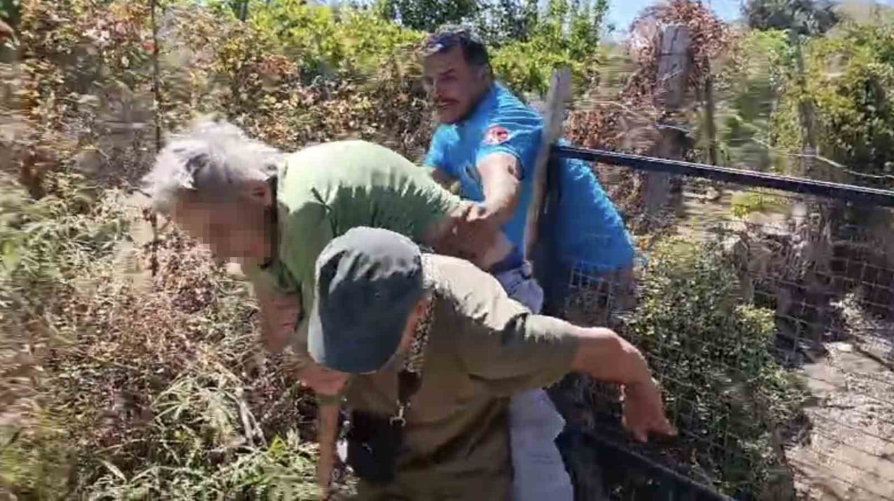 KENDİNİ YAKMAK İSTERKEN YAŞLI KADIN MAKİLİK ALANI ATEŞE VERDİ
